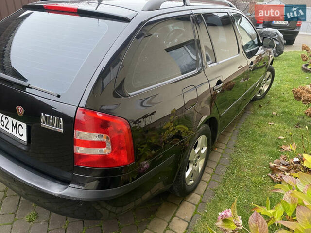 Черный Шкода Октавия, объемом двигателя 1.6 л и пробегом 230 тыс. км за 6800 $, фото 7 на Automoto.ua