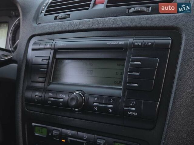 Чорний Шкода Октавія, об'ємом двигуна 1.6 л та пробігом 239 тис. км за 6955 $, фото 35 на Automoto.ua