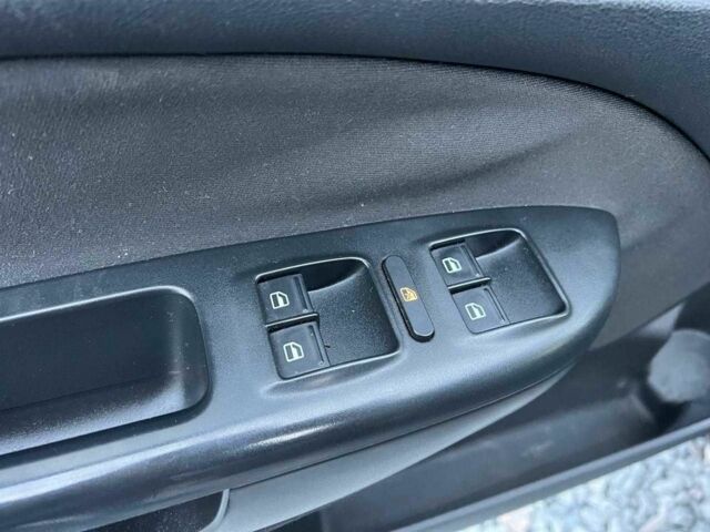 Черный Шкода Октавия, объемом двигателя 2 л и пробегом 307 тыс. км за 6990 $, фото 14 на Automoto.ua