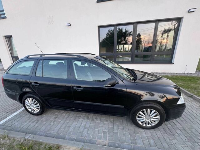 Чорний Шкода Октавія, об'ємом двигуна 2 л та пробігом 189 тис. км за 1837 $, фото 2 на Automoto.ua