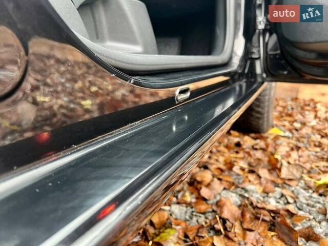 Черный Шкода Октавия, объемом двигателя 1.6 л и пробегом 198 тыс. км за 6700 $, фото 117 на Automoto.ua