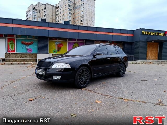 Черный Шкода Октавия, объемом двигателя 1.8 л и пробегом 220 тыс. км за 6200 $, фото 4 на Automoto.ua