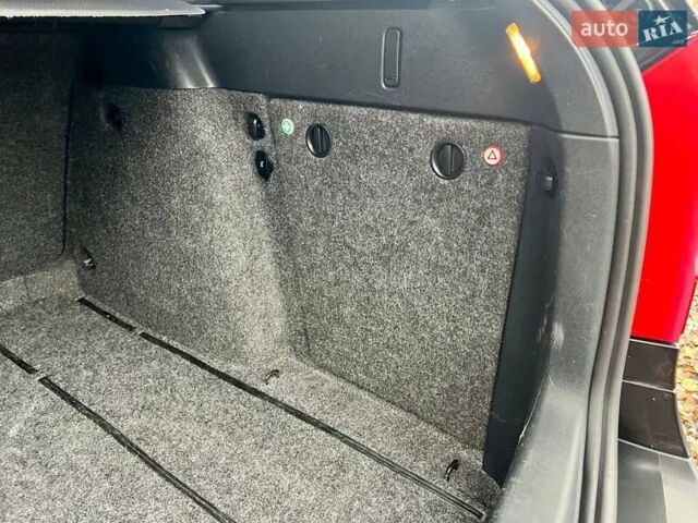 Черный Шкода Октавия, объемом двигателя 1.6 л и пробегом 198 тыс. км за 6700 $, фото 132 на Automoto.ua