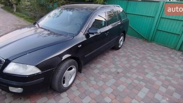 Черный Шкода Октавия, объемом двигателя 1.9 л и пробегом 355 тыс. км за 5100 $, фото 2 на Automoto.ua