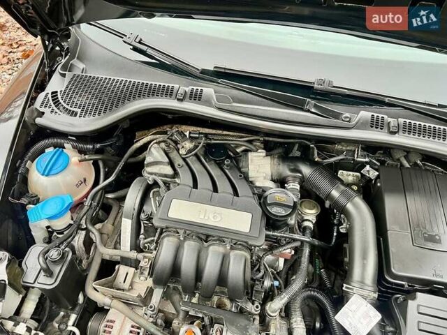 Черный Шкода Октавия, объемом двигателя 1.6 л и пробегом 198 тыс. км за 6700 $, фото 64 на Automoto.ua