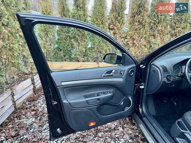 Чорний Шкода Октавія, об'ємом двигуна 1.8 л та пробігом 182 тис. км за 5999 $, фото 85 на Automoto.ua