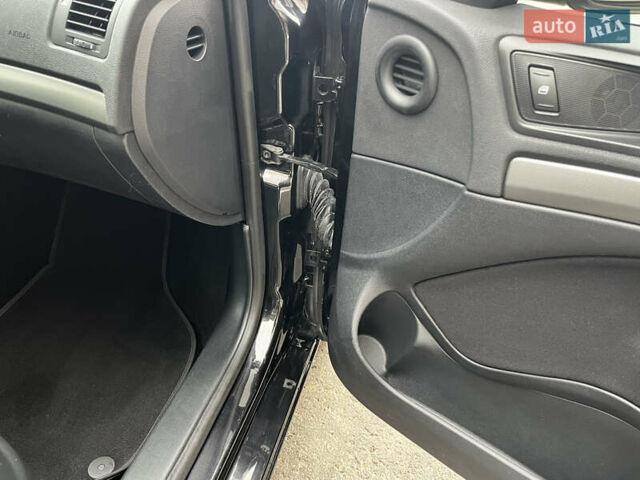 Чорний Шкода Октавія, об'ємом двигуна 1.8 л та пробігом 149 тис. км за 7399 $, фото 77 на Automoto.ua