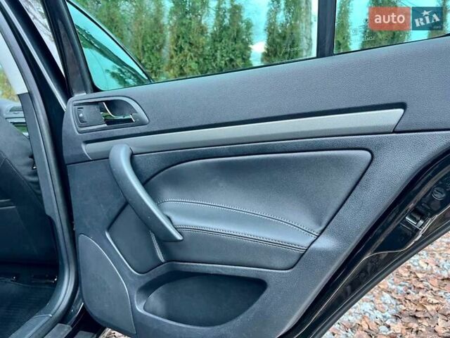 Чорний Шкода Октавія, об'ємом двигуна 1.8 л та пробігом 182 тис. км за 5999 $, фото 118 на Automoto.ua