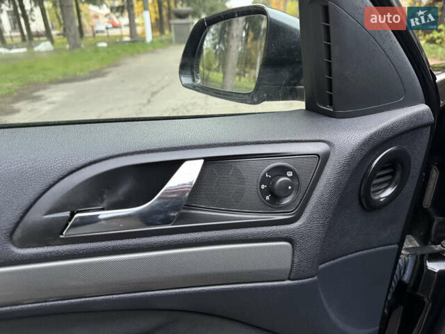 Черный Шкода Октавия, объемом двигателя 1.6 л и пробегом 187 тыс. км за 6600 $, фото 12 на Automoto.ua