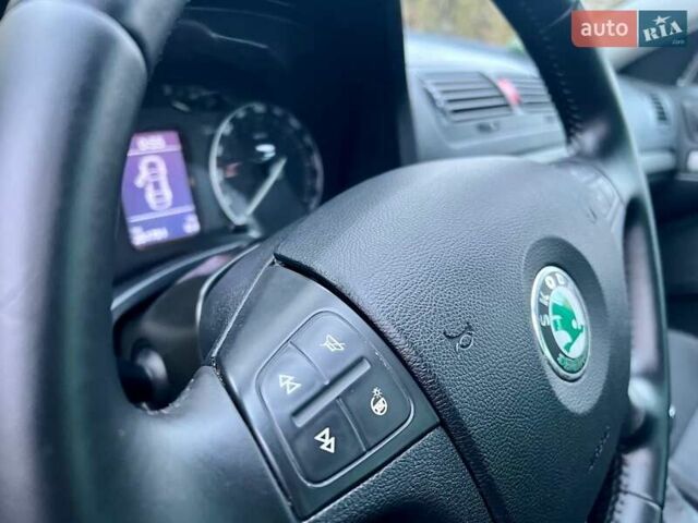 Чорний Шкода Октавія, об'ємом двигуна 1.8 л та пробігом 182 тис. км за 5999 $, фото 102 на Automoto.ua