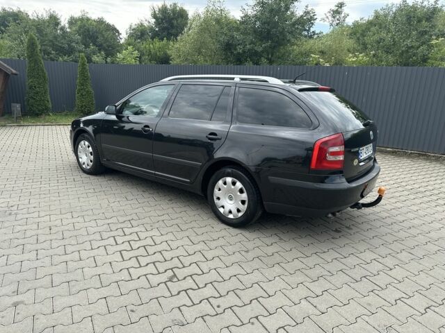 Черный Шкода Октавия, объемом двигателя 2 л и пробегом 260 тыс. км за 6500 $, фото 4 на Automoto.ua