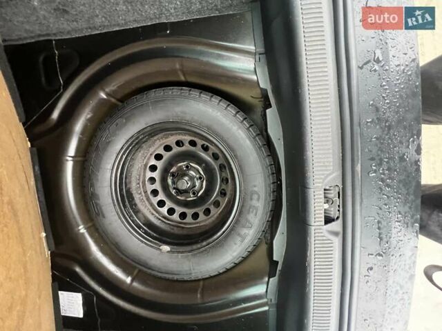 Чорний Шкода Октавія, об'ємом двигуна 1.97 л та пробігом 320 тис. км за 6200 $, фото 15 на Automoto.ua