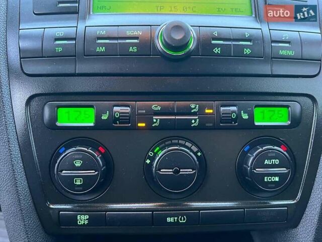 Черный Шкода Октавия, объемом двигателя 2 л и пробегом 307 тыс. км за 6990 $, фото 27 на Automoto.ua