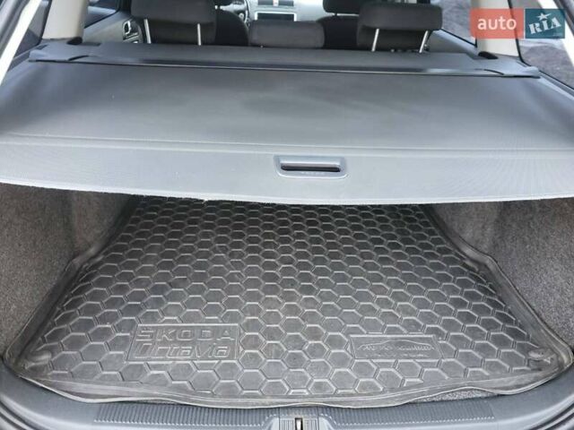 Чорний Шкода Октавія, об'ємом двигуна 1.9 л та пробігом 208 тис. км за 6900 $, фото 30 на Automoto.ua