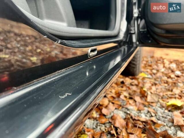 Черный Шкода Октавия, объемом двигателя 1.6 л и пробегом 198 тыс. км за 6700 $, фото 119 на Automoto.ua
