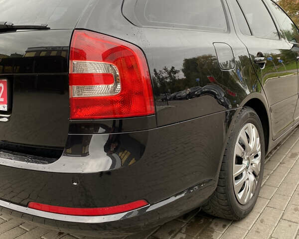 Чорний Шкода Октавія, об'ємом двигуна 1.8 л та пробігом 207 тис. км за 6600 $, фото 15 на Automoto.ua