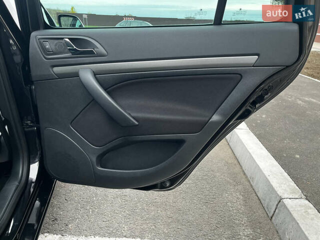 Черный Шкода Октавия, объемом двигателя 1.8 л и пробегом 149 тыс. км за 7399 $, фото 70 на Automoto.ua