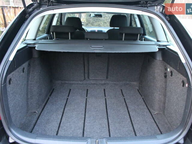 Черный Шкода Октавия, объемом двигателя 1.6 л и пробегом 215 тыс. км за 6390 $, фото 111 на Automoto.ua