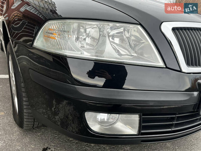 Чорний Шкода Октавія, об'ємом двигуна 1.8 л та пробігом 149 тис. км за 7399 $, фото 5 на Automoto.ua