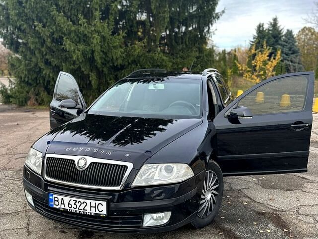 Шкода Октавія 2008 у Кропивницькому (Кіровограді) на Automoto.ua Чорний Шкода Октавія, об'ємом двигуна 2 л та пробігом 270 тис. км за 5950 $, фото 5 на Automoto.ua