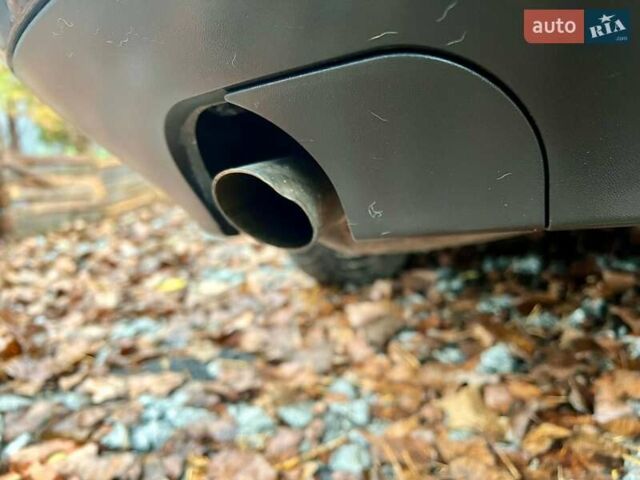 Черный Шкода Октавия, объемом двигателя 1.6 л и пробегом 198 тыс. км за 6700 $, фото 168 на Automoto.ua