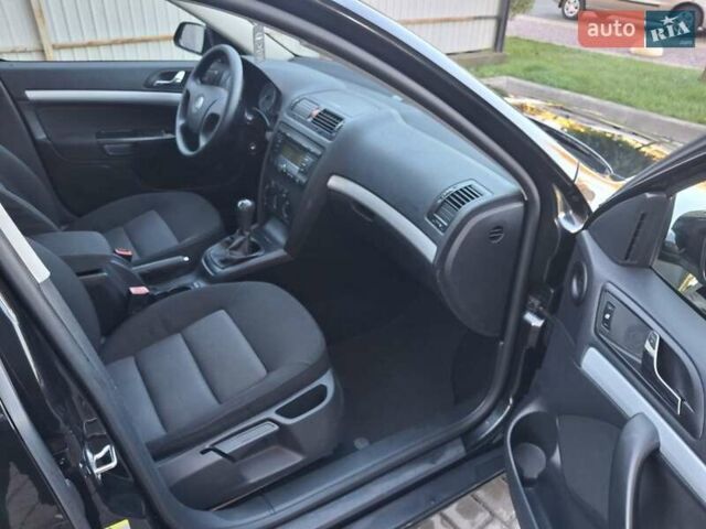 Чорний Шкода Октавія, об'ємом двигуна 1.8 л та пробігом 261 тис. км за 6800 $, фото 12 на Automoto.ua