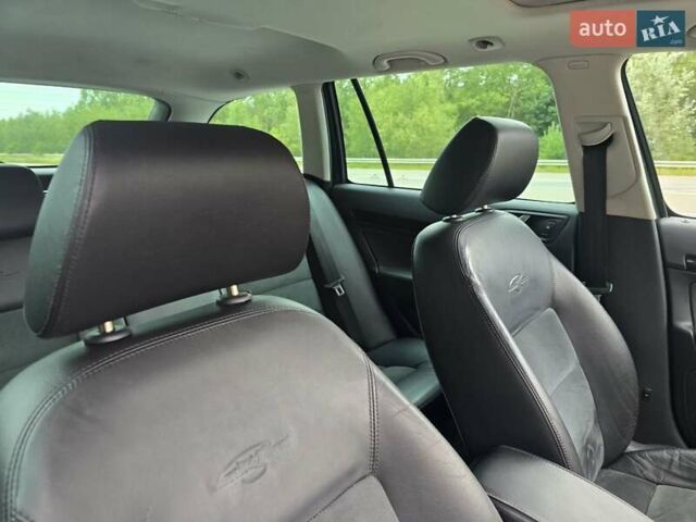 Черный Шкода Октавия, объемом двигателя 2 л и пробегом 245 тыс. км за 9199 $, фото 49 на Automoto.ua