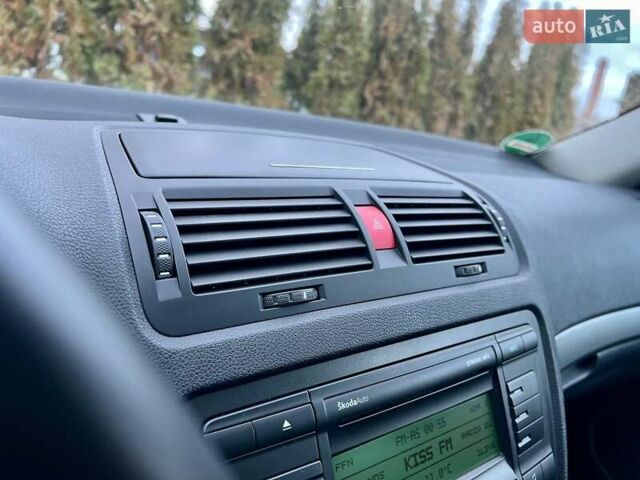 Чорний Шкода Октавія, об'ємом двигуна 1.8 л та пробігом 182 тис. км за 5999 $, фото 97 на Automoto.ua