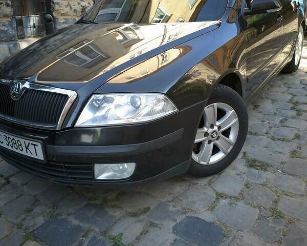 Чорний Шкода Октавія, об'ємом двигуна 1.9 л та пробігом 212 тис. км за 6500 $, фото 3 на Automoto.ua