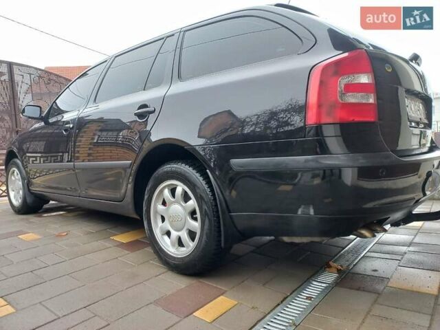 Черный Шкода Октавия, объемом двигателя 2 л и пробегом 390 тыс. км за 6200 $, фото 11 на Automoto.ua