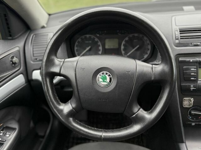 Чорний Шкода Октавія, об'ємом двигуна 1.9 л та пробігом 300 тис. км за 3300 $, фото 20 на Automoto.ua