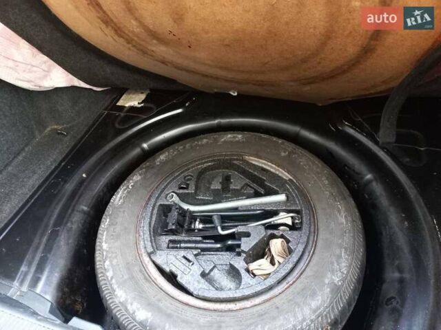 Черный Шкода Октавия, объемом двигателя 2 л и пробегом 390 тыс. км за 6200 $, фото 8 на Automoto.ua