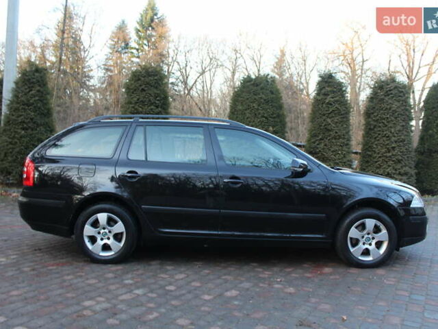 Черный Шкода Октавия, объемом двигателя 1.6 л и пробегом 215 тыс. км за 6390 $, фото 50 на Automoto.ua