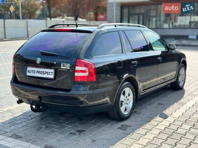 Черный Шкода Октавия, объемом двигателя 1.6 л и пробегом 212 тыс. км за 6999 $, фото 5 на Automoto.ua