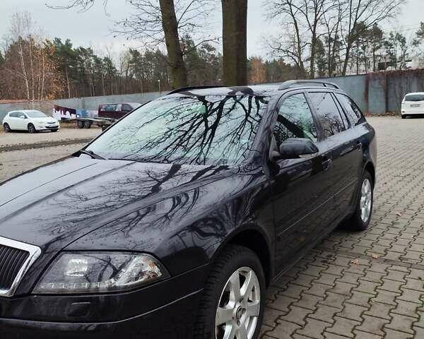 Чорний Шкода Октавія, об'ємом двигуна 1.8 л та пробігом 183 тис. км за 6950 $, фото 3 на Automoto.ua