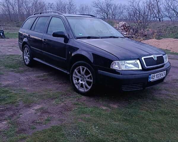 Черный Шкода Октавия, объемом двигателя 1.6 л и пробегом 193 тыс. км за 5700 $, фото 7 на Automoto.ua