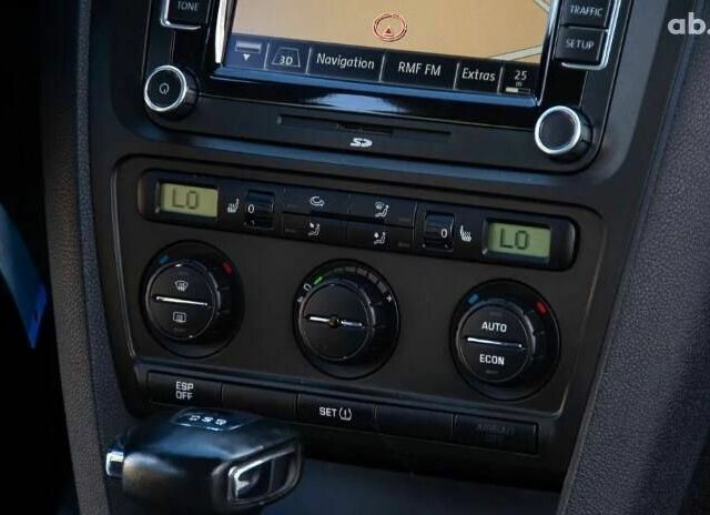 Черный Шкода Октавия, объемом двигателя 0 л и пробегом 235 тыс. км за 1260 $, фото 4 на Automoto.ua