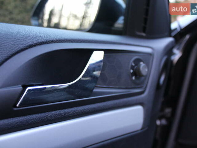 Черный Шкода Октавия, объемом двигателя 1.6 л и пробегом 215 тыс. км за 6390 $, фото 85 на Automoto.ua