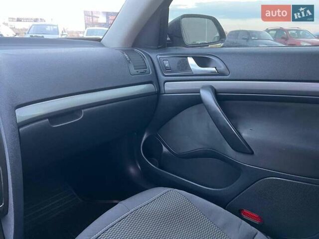 Черный Шкода Октавия, объемом двигателя 2 л и пробегом 307 тыс. км за 6990 $, фото 29 на Automoto.ua