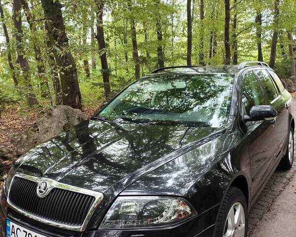 Черный Шкода Октавия, объемом двигателя 1.8 л и пробегом 178 тыс. км за 7500 $, фото 30 на Automoto.ua