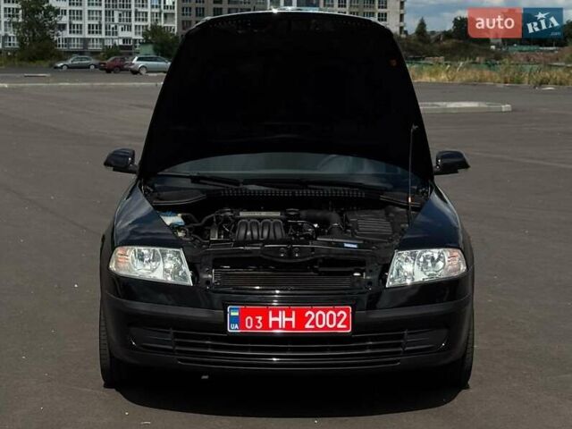 Черный Шкода Октавия, объемом двигателя 1.6 л и пробегом 201 тыс. км за 6900 $, фото 13 на Automoto.ua