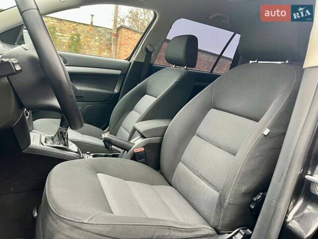 Черный Шкода Октавия, объемом двигателя 1.6 л и пробегом 198 тыс. км за 6700 $, фото 75 на Automoto.ua