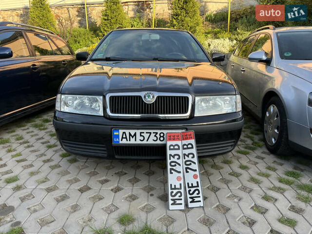 Черный Шкода Октавия, объемом двигателя 1.6 л и пробегом 231 тыс. км за 4999 $, фото 3 на Automoto.ua