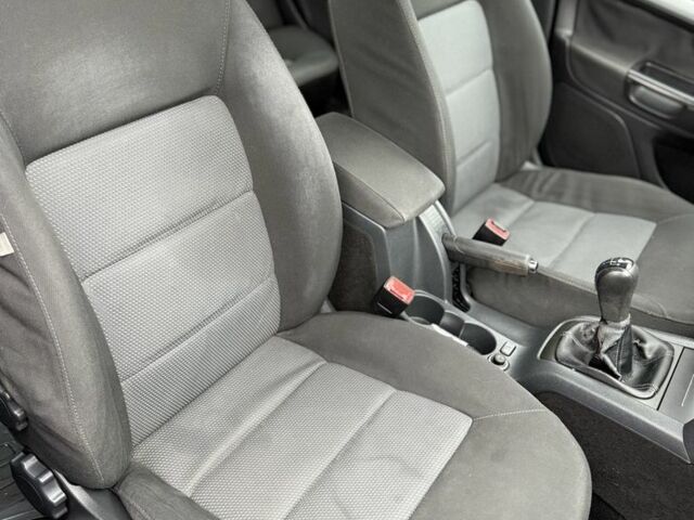 Чорний Шкода Октавія, об'ємом двигуна 1.9 л та пробігом 300 тис. км за 3300 $, фото 18 на Automoto.ua