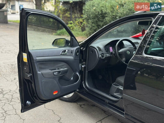 Черный Шкода Октавия, объемом двигателя 1.6 л и пробегом 187 тыс. км за 6450 $, фото 10 на Automoto.ua