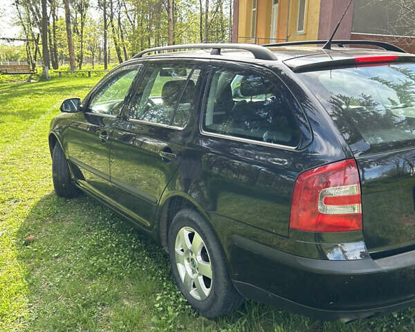 Чорний Шкода Октавія, об'ємом двигуна 1.8 л та пробігом 294 тис. км за 5999 $, фото 4 на Automoto.ua