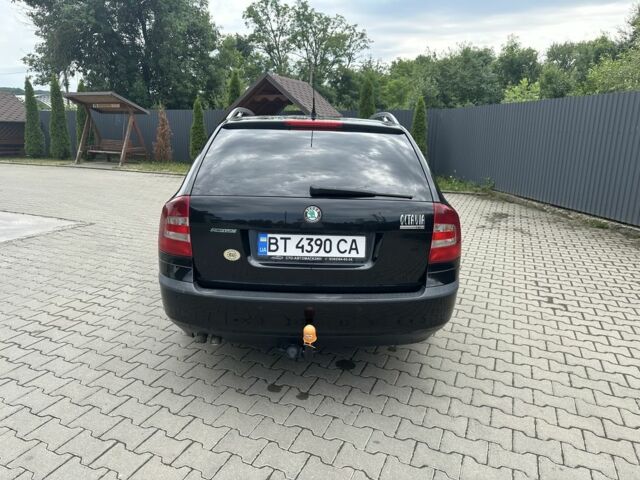 Черный Шкода Октавия, объемом двигателя 2 л и пробегом 260 тыс. км за 6500 $, фото 6 на Automoto.ua