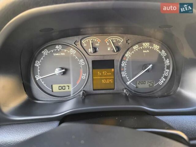 Чорний Шкода Октавія, об'ємом двигуна 1.6 л та пробігом 200 тис. км за 5700 $, фото 17 на Automoto.ua