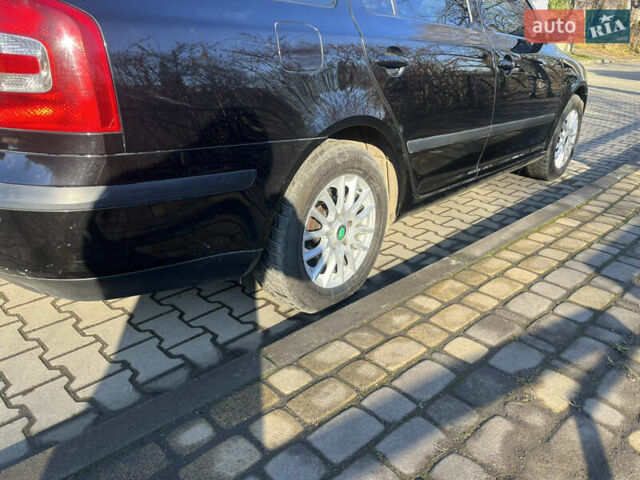Черный Шкода Октавия, объемом двигателя 1.9 л и пробегом 391 тыс. км за 8450 $, фото 7 на Automoto.ua