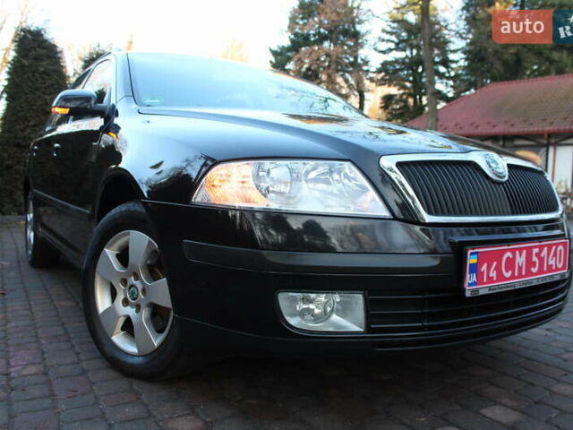 Черный Шкода Октавия, объемом двигателя 1.6 л и пробегом 215 тыс. км за 6390 $, фото 16 на Automoto.ua